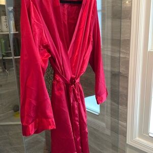 Red Women ‘s robe with pockets